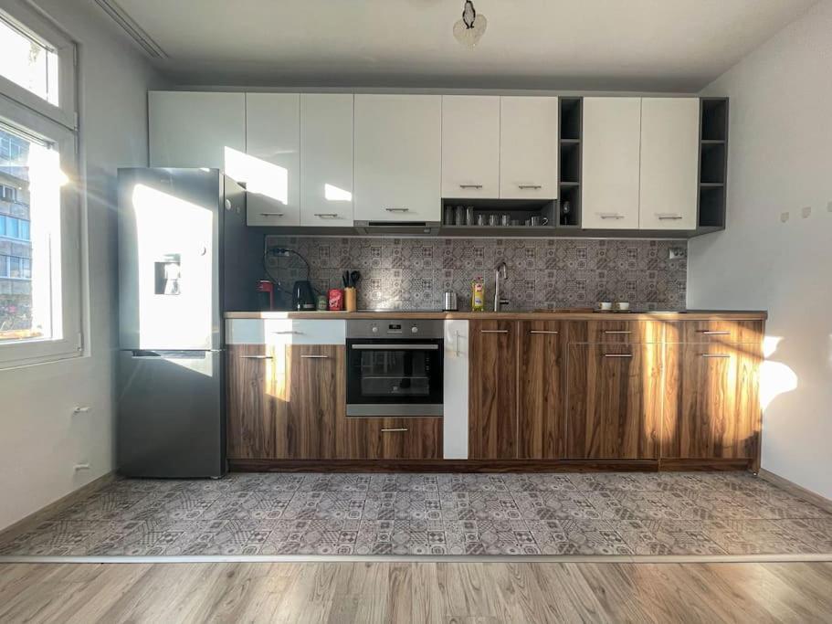 Апартаменти A Flat For A Great Start Софія Екстер'єр фото