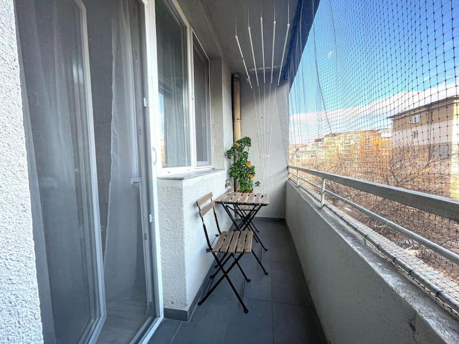 Апартаменти A Flat For A Great Start Софія Екстер'єр фото
